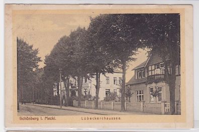 84628 Ak Schönberg in Mecklenburg Lübeckerchaussee 1913
