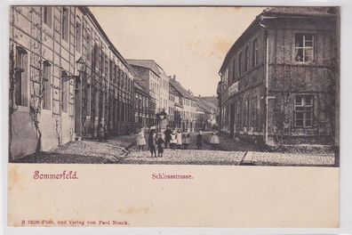 88737 Ak Sommerfeld Schlossstrasse mit Kindern um 1900
