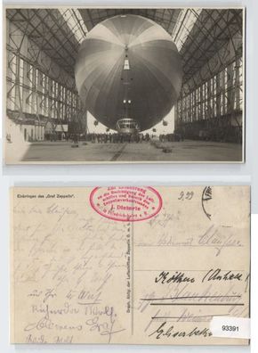 93391 AK Einbringen des 'Graf Zeppelin' - Zeppelinhalle Friedrichshafen