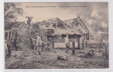94669 Feldpost Ak Dorf Bobrowitschi bei Pinsk von Russen in Brand geschossen1916