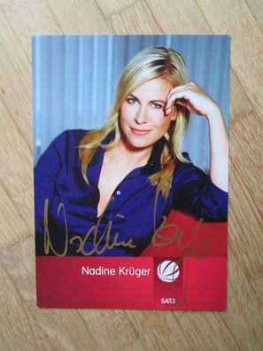 Sat1 Fernsehmoderatorin Nadine Krüger - handsigniertes Autogramm!!
