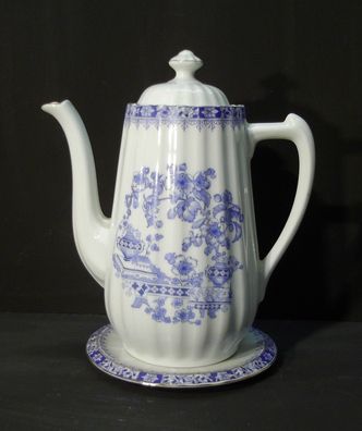 Kaffeekanne mit Untersatz China Blau um 1930 /4809