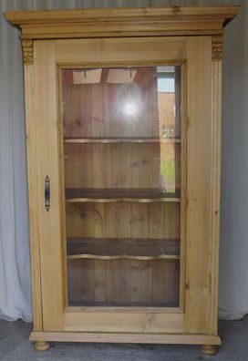 Vitrinenschrank um 1880 / KT0432