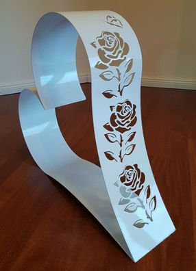 Metall-Herz mit Rosen weiß pulverbeschichtet 50 cm hoch Geschenkidee