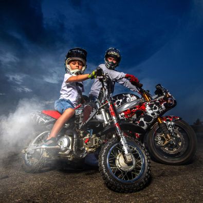Muralo Selbstklebende Fototapeten XXL Jugend Motocross Motorräder 3008