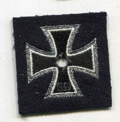 Eisernes Kreuz 1. Klasse schwarz Silberlurex auf feldgrau entnazifiziert h29