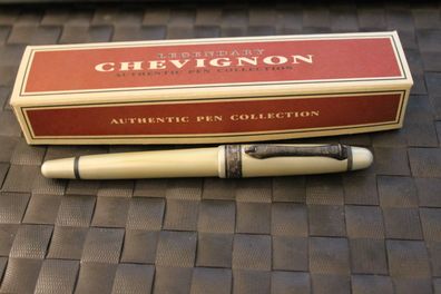 Chevignon Füllfederhalter, Vintage-Füller, Retro-Füllfederhalter, ähnlich perlmutt