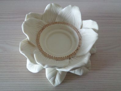 sehr schöner Kerzenhalter von Partylite - Magnolie