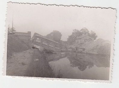 65944 Foto gesprengte Eisenbahnbrücke St. Dizier Frankreich 2. Weltkrieg