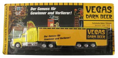 100 Jahre LKW Tradition Nr.07 - Vegas Dark Beer - Peterbilt - US Sattelzug