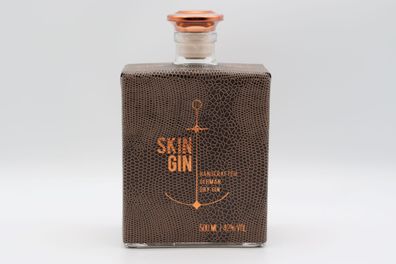 Skin Gin "Reptile Brown", 42 vol. % alc 0,5 ltr.