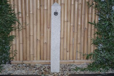 Wasserzapfsäule, Granit 15 x 15 cm, Pyramidenspitze, Wasserzapfstelle, Naturstein