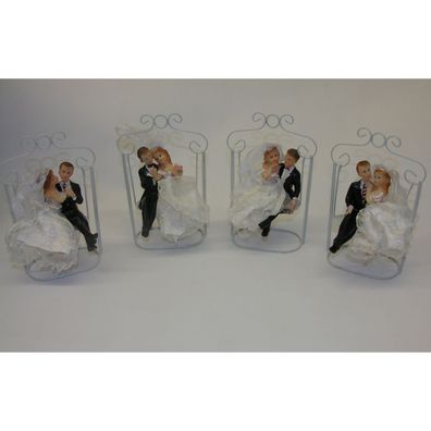 Hochzeitspaar Brautpaar auf Hollywood-Schaukel Tisch Deko Skulptur Liebespaar