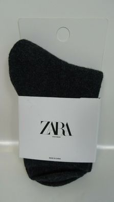 1 Paar Zara Socken Größe M Schwarz