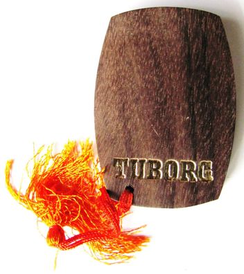 Tuborg Brauerei - Flaschenöffner aus Holz - 6 x 4,3 x 1 cm