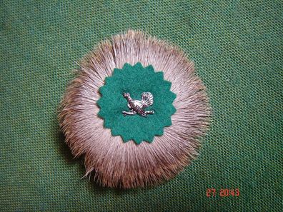 Rehradl bayrische Trachtenhut Hutfeder Hutschmuck mit Auerhahn auf grünem Filz