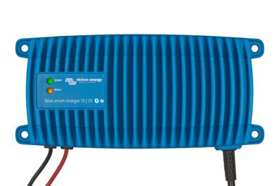 Victron Energy Blue Smart IP67 Ladegerät 12V 25A Art-Nr.: BPC122513006