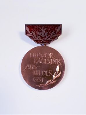 DDR GST Orden Ausbilder der GST in Bronze