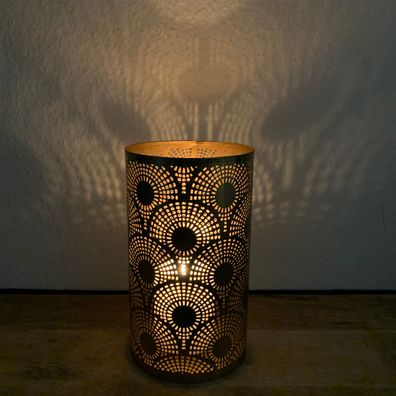 Teelichthalter mit Ornamenten Ø13,5x23cm Kerzenhalter Metall - Gold