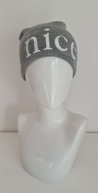 Achti Mütze Beanie Strickmütze Wollmütze bestickt Schriftzug NICE Grau/Weiß