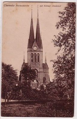 67398 Ak Chemnitz Markuskirche mit Körner Denkmal um 1920