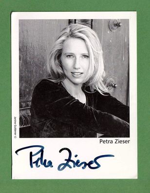 Petra Zieser - ( deutsche Schauspielerin) - persönlich signiert