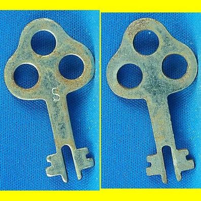 antiker Schlüssel ca. 43 mm Typ S für Spieluhr / Spardose etc. - ca. 70 Jahre alt