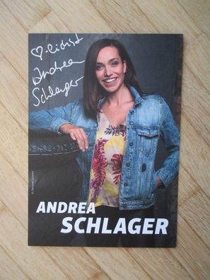 ServusTV Fernsehmoderatorin Andrea Schlager - handsigniertes Autogramm!!