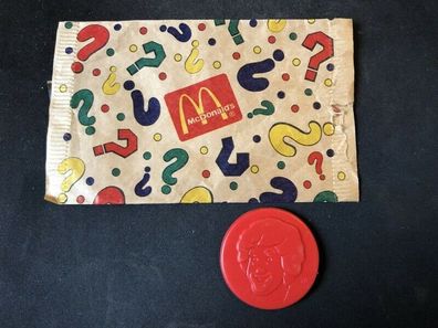 Mc Donalds Überraschungstüte um ca. 1995 - mit rotem Ronald Mc Donald Chip Ø 4,5