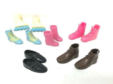 Barbie und Simba usw. Set mit 6 Paar seltenen Schuhen verschiedene Größen (95)