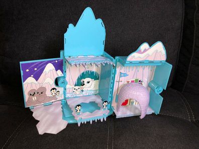 Mini Puppen Spielwelt aufklappbar Eiswelt mit Iglu Reise Spielwelt (135)