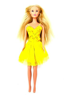 Simba Toys Puppe - Steffi Love - ca. 30 cm groß mit gelbem Kleid (W41)