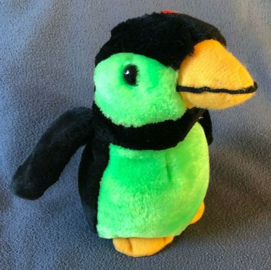 Plüschtier Pinguin Anhänger ca. 19 cm groß - schwarz / grün (S1)
