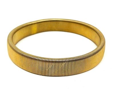 Goldfarbenes elastisches Armband Ø ca. 7 cm - Breite ca. 1 cm (RK)