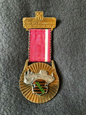 Medaille / Anstecknadel 3. Int. Volksmarsch TSG Creidlitz 1972 (K)