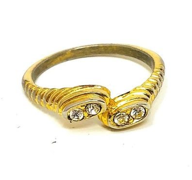 Goldfarbener Ring glänzend mit Steinen - Ø ca. 1,5 cm (innen) (K)