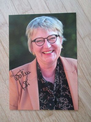 Kirchenpräsidentin der Evangelischen Kirche der Pfalz Dorothee Wüst hands. Autogramm!