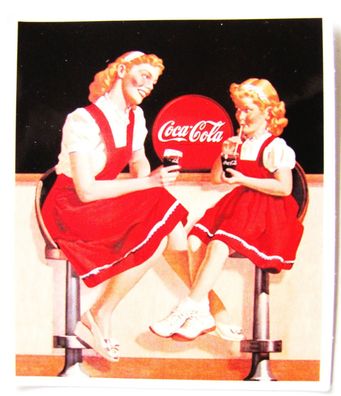 Coca Cola - Aufkleber - Frau & Mädchen - Motiv 112 - 66 x 57 mm