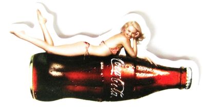 Coca Cola - Aufkleber - Pin Up Girl auf Flasche - Motiv 093 - 68 x 35 mm