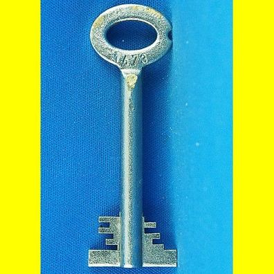 Tresor Doppelbart - Schlüssel Profil 1473 - Länge 70 mm - gebohrt 3 mm