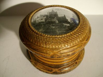 Schöne Schatulle aus Holz Adelsbesitz um 1870