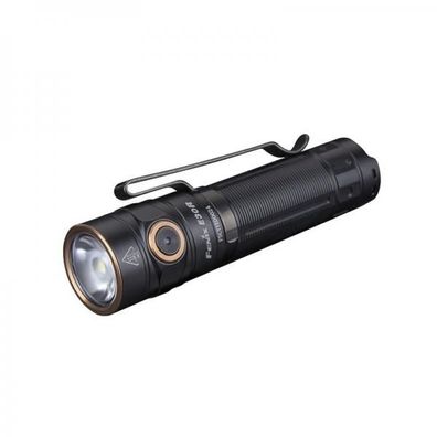 Fenix E30R | LED Taschenlampe | 1.600 Lumen | 18650 Akku | Magnetlader