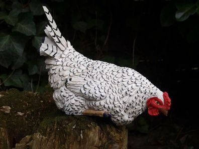 Huhn Deko Figur Hühner Kantenhocker lebensecht Tier Skulptur Garten NEU
