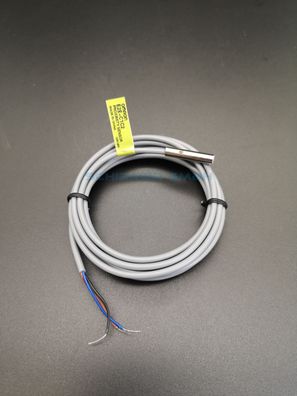Omron E2E-C1C2 Sensor mit 2m Kabel 3 Ader