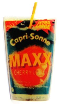 Capri Sonne - Maxx Cherry Cooler - Pin 27 x 18 mm