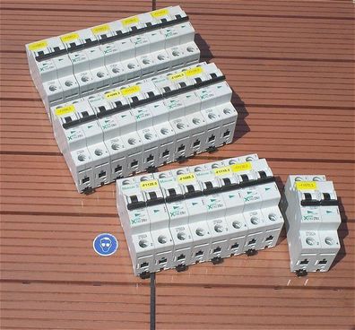 5 Leitungsschutzschalter Automat Sicherung Z10 A Ampere 2polig Moeller Xpole FAZ