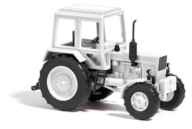 Busch 60262 Bausatz Traktor Belarus MTS-82, H0 Fahrzeug Modell 1:87