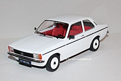 Triple9 1800120 - Opel Kadett C2 - 1977 - weiss. 1:18