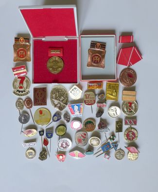 DDR Abzeichen Orden Anstecknadel Medaille