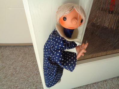 Marionette , Puppe -Oma -Holzkopf -Original DDR